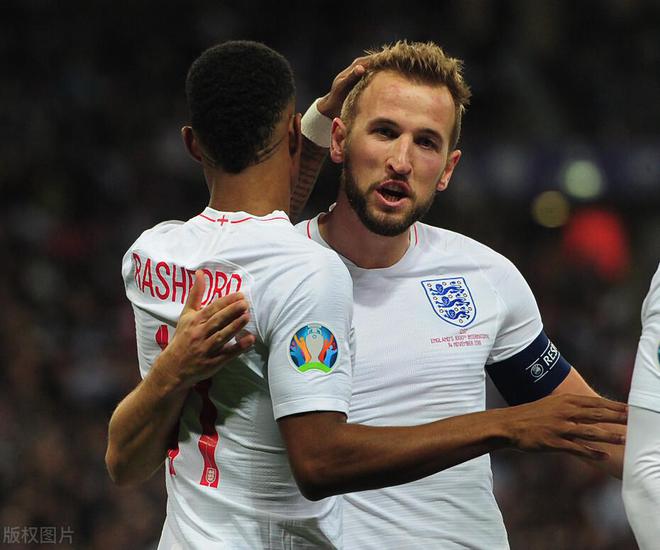 关于英格兰球队表现强劲，赛事中展现统治力的信息