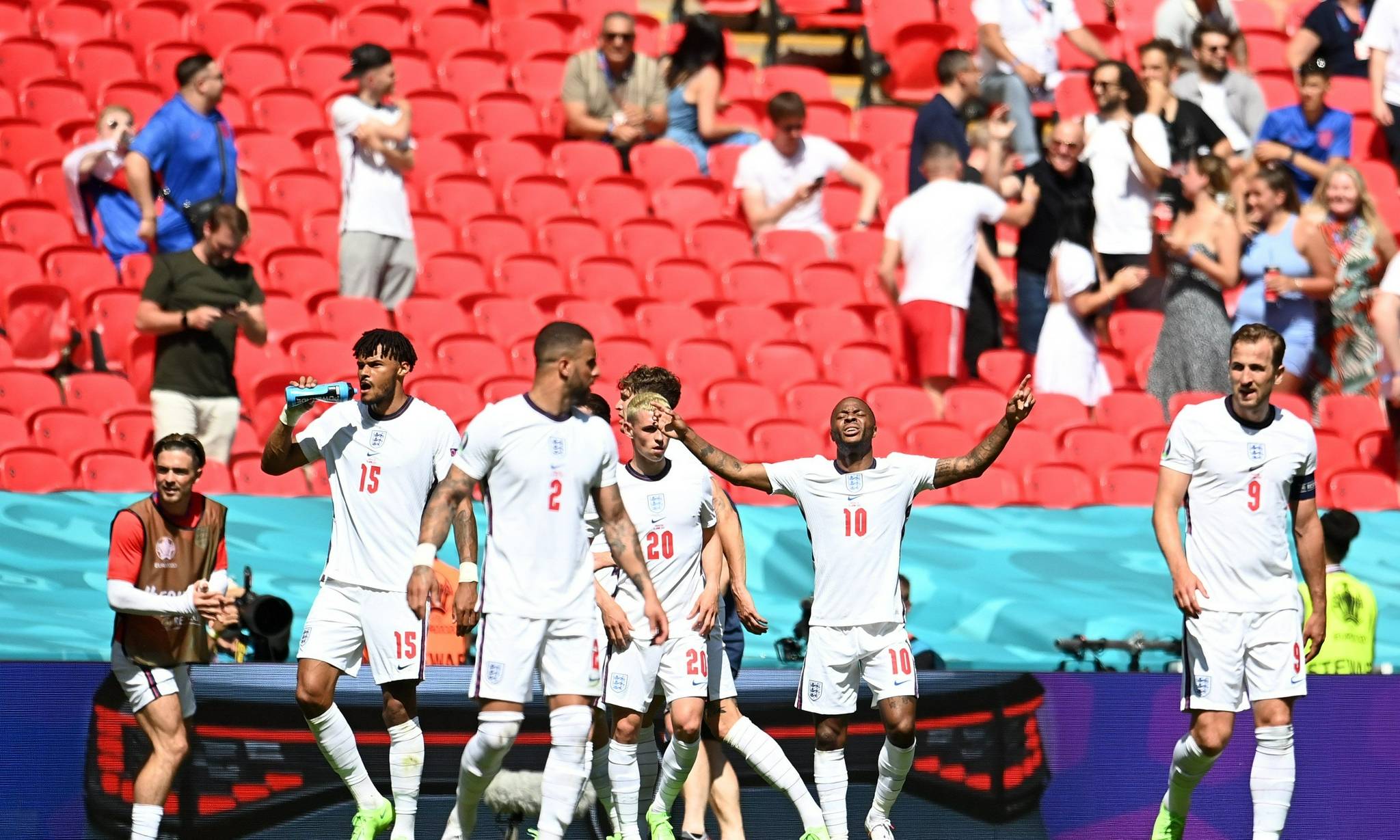 英格兰挑战波兰，欧预赛令人期待的简单介绍