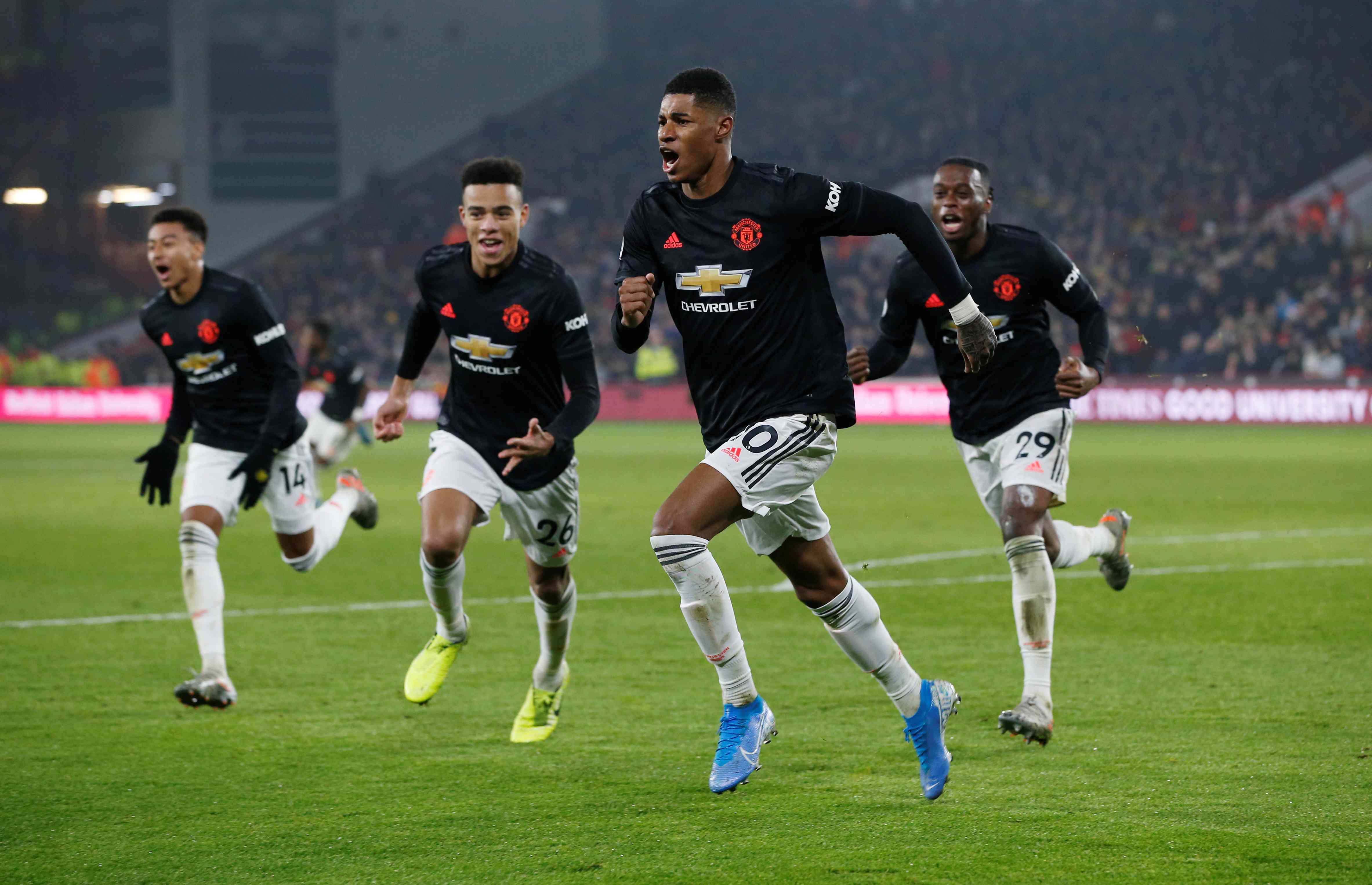 PG电子游戏-曼联再战告捷，保持追赶领先