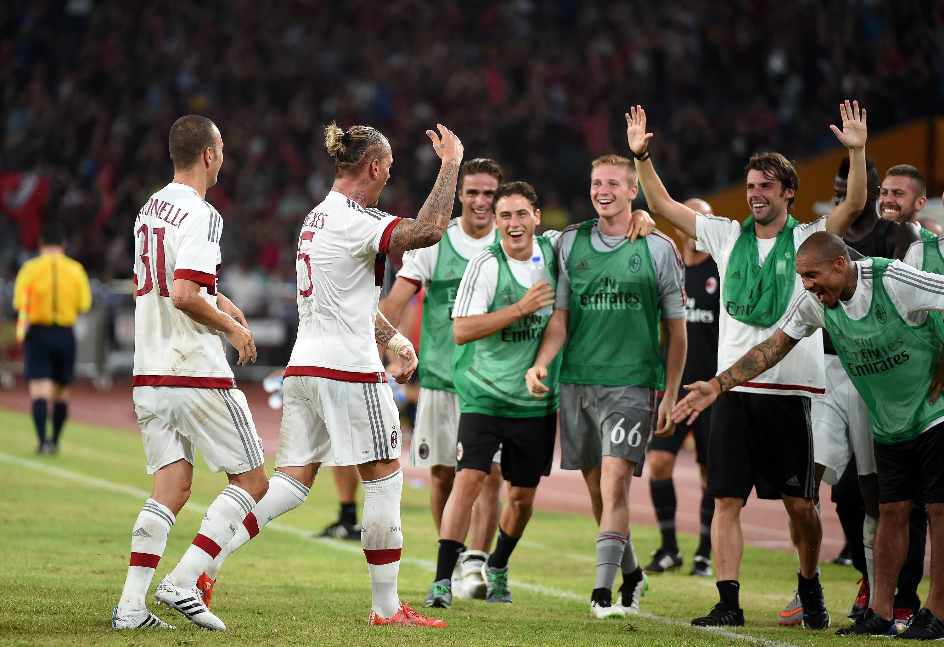 PG电子线上登入-阿贾克斯落败，晋级面临巨大挑战的简单介绍