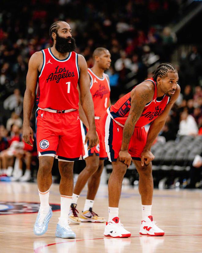 快船大胜公牛，莱昂纳德成为表现最出色球员