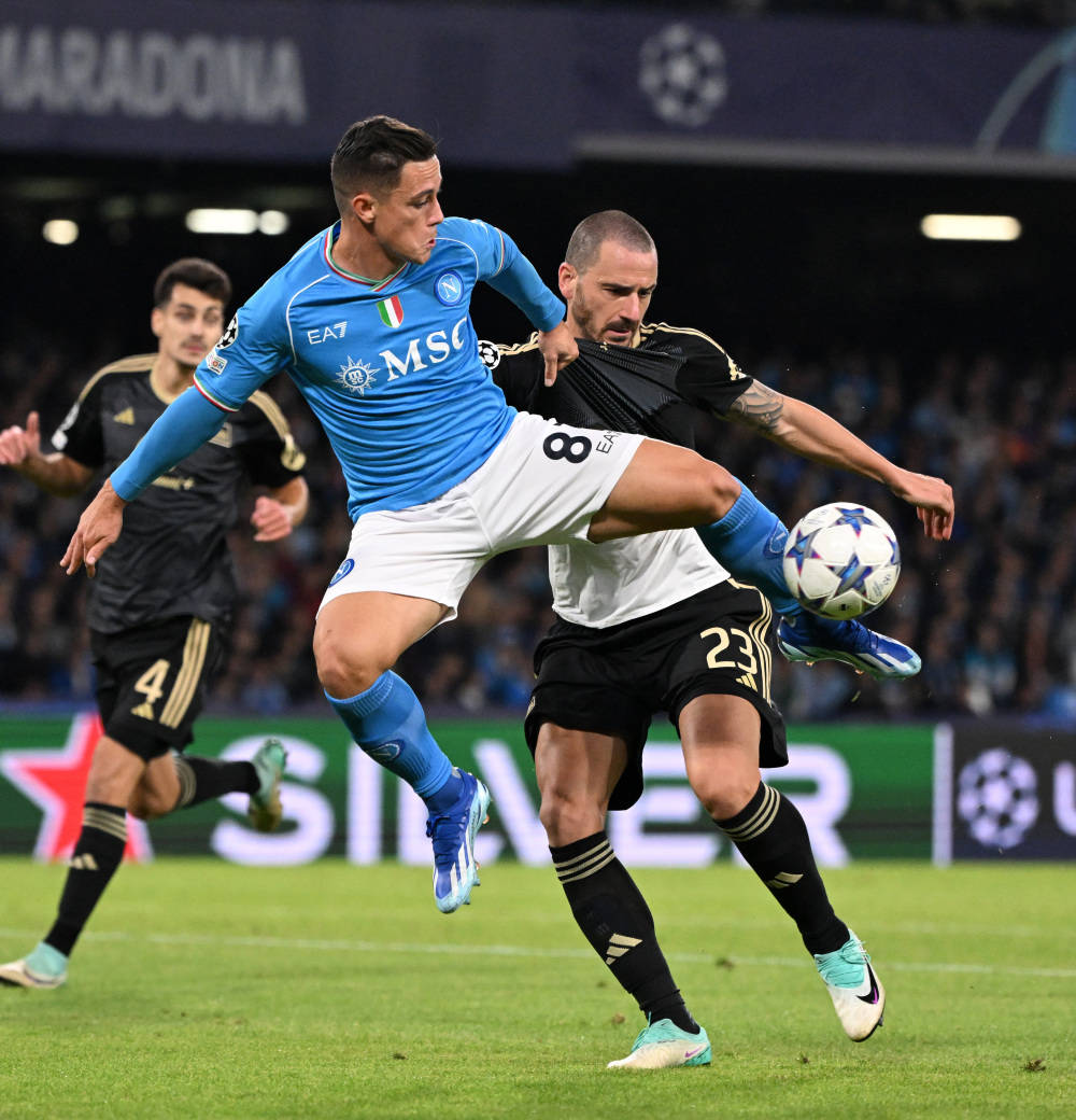 热那亚三连败势头汹汹，降级压力骤增