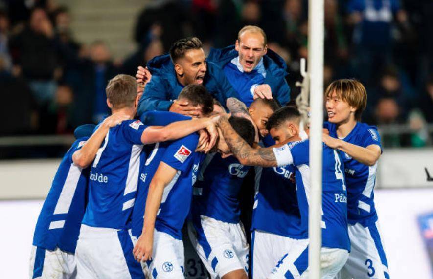 PG电子试玩官网-沙尔克豪取三分，登上联赛前列