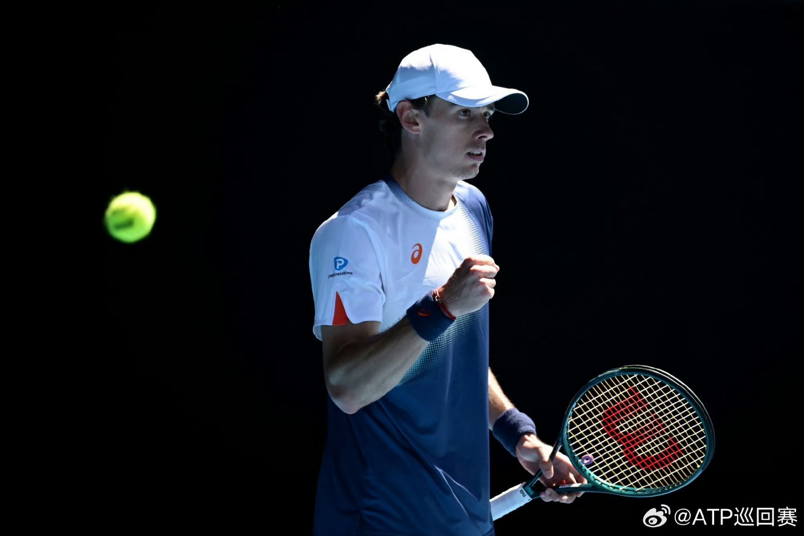 瑞士名将获得男子网球决赛资格