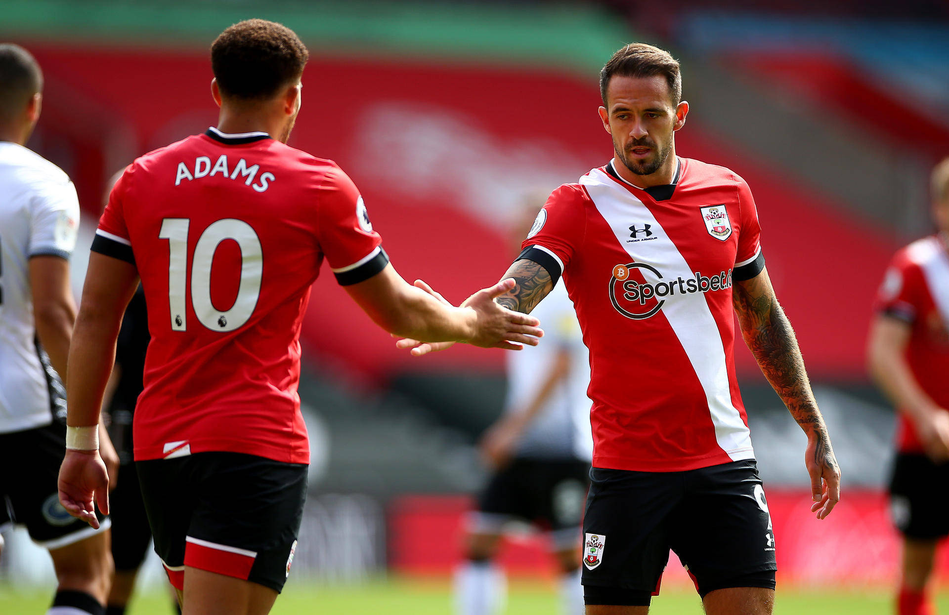 南安普顿客场击败曼联，略显出其不意