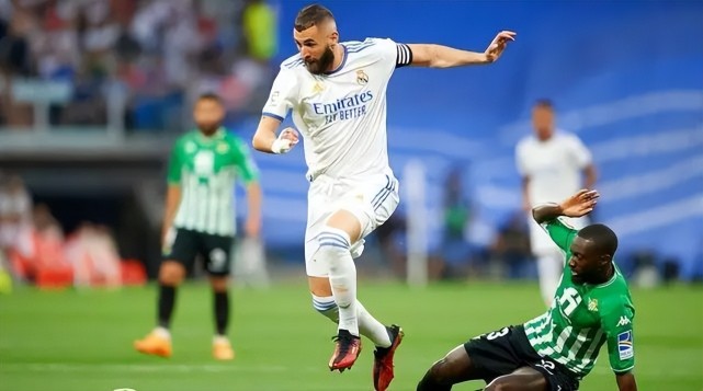 阿尔梅里亚逆转胜利，实力有所突破