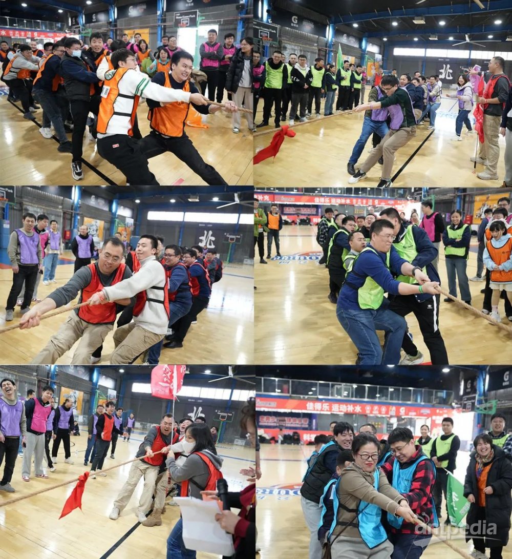 比赛白热化，球场上刀光剑影