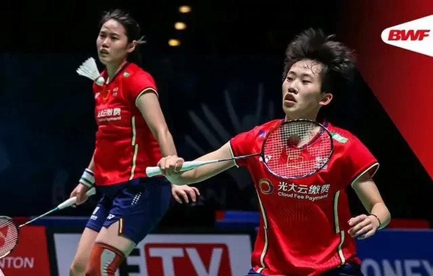 韩国羽毛球双打横扫对手，轻松跻身八强