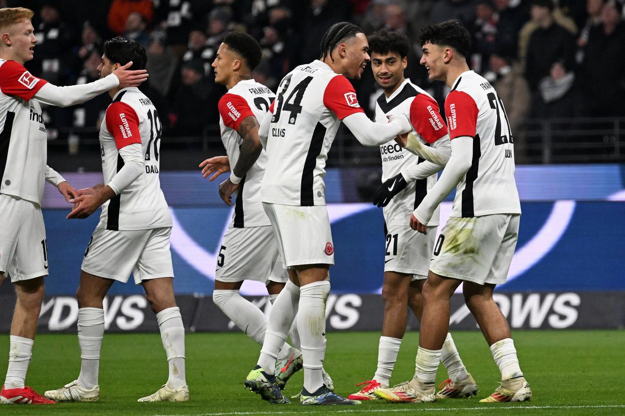 PG平台-法兰克福主场连胜，远走前列