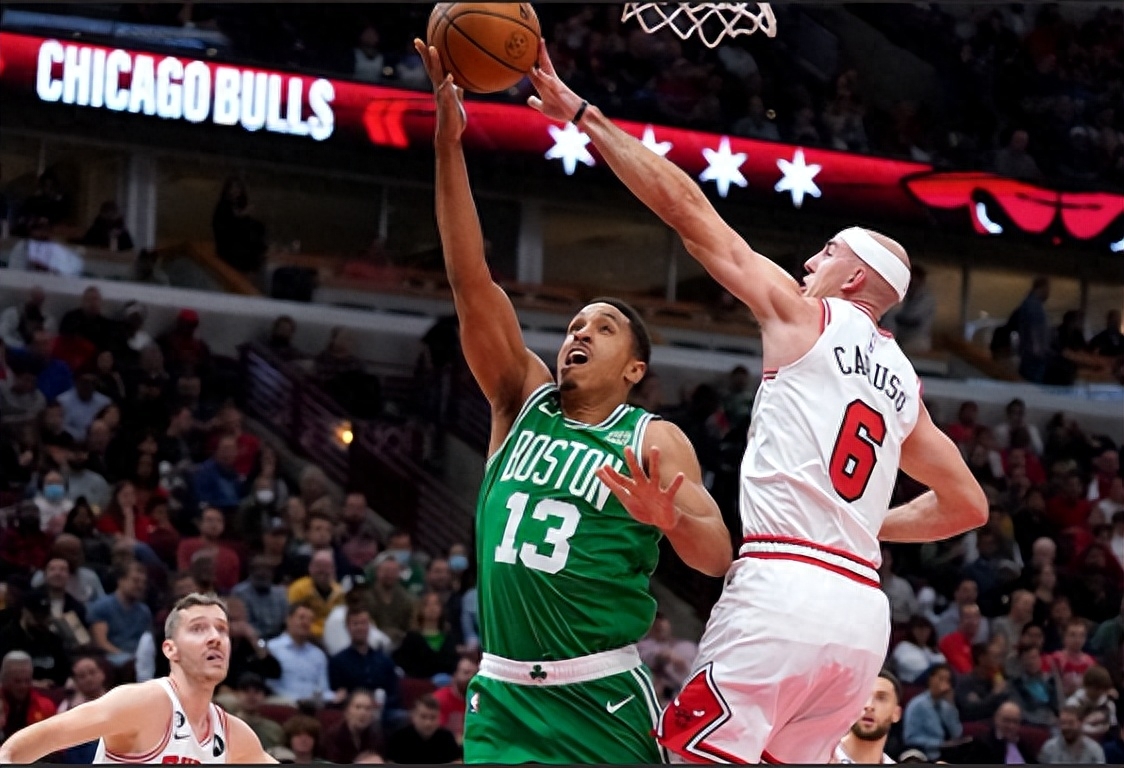 PG电子官方-步行者客场擒下凯尔特人，布罗格登独得30分