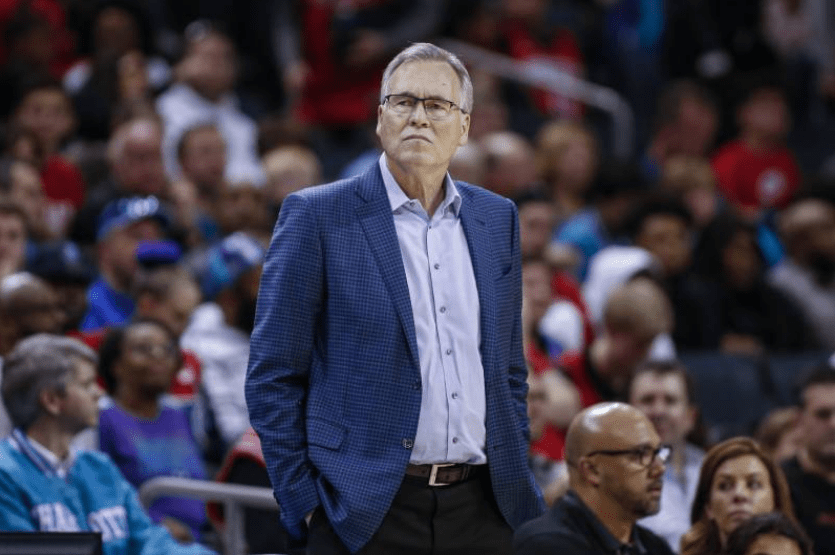 国王队实力平平，季后赛前景未卜