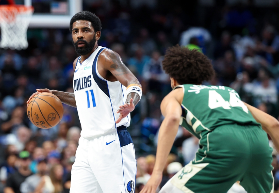 雄鹿队大胜对手，刷新季前赛得分纪录