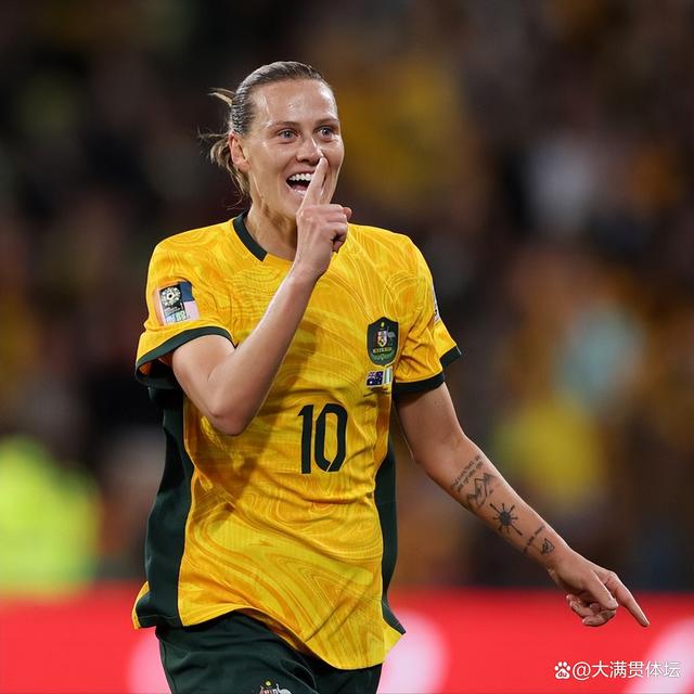 加拿大女足临危不乱，取得胜利的简单介绍