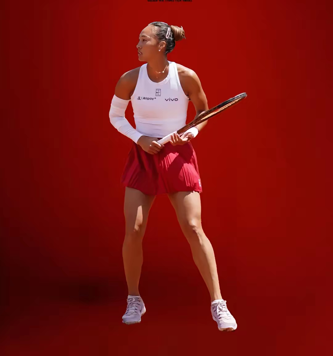 PG电子官网-意大利女足球员磨砺成钢，敢拼敢闯