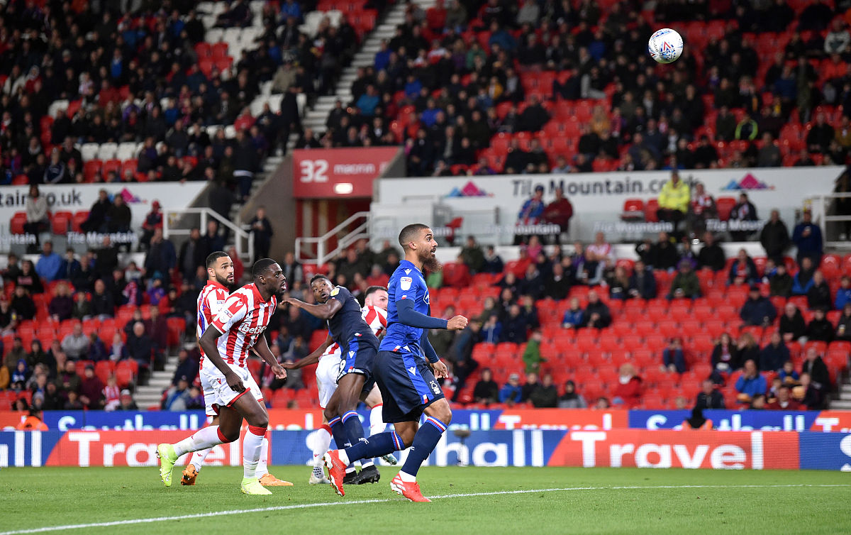 谢菲联客场惜败曼城，遗憾出局