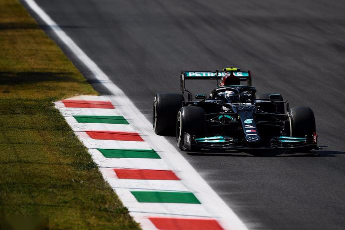 PG电子试玩-红牛二队鏖战哈斯车队，拉塞尔刷新纪录的简单介绍