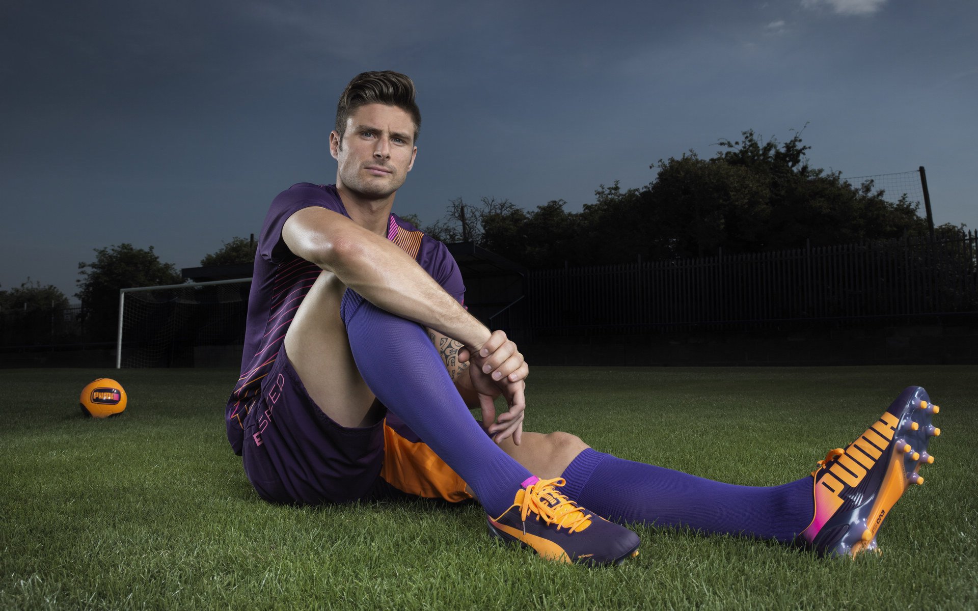 关键先生，凯恩在米兰的硝烟中书写英超尊严